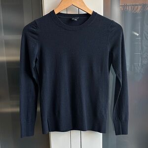 Theory Navy Women’s Crewneck Sweater